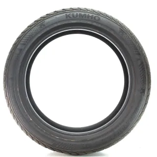 Winterreifen Kumho WinterCraft WP71 XL 215/45R17 91V DOT25 1Stk - Bild 2