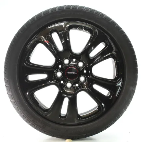 Background image for MINI Cooper F55 F56 F57 Winterräder JCW Double Spoke 510 185/50R17 DOT22 6855119