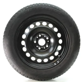 VW Touran 5T1 Winterräder Stahl Pirelli 205/60R16 96H DOT25 5QA601027C/E - Bild 2