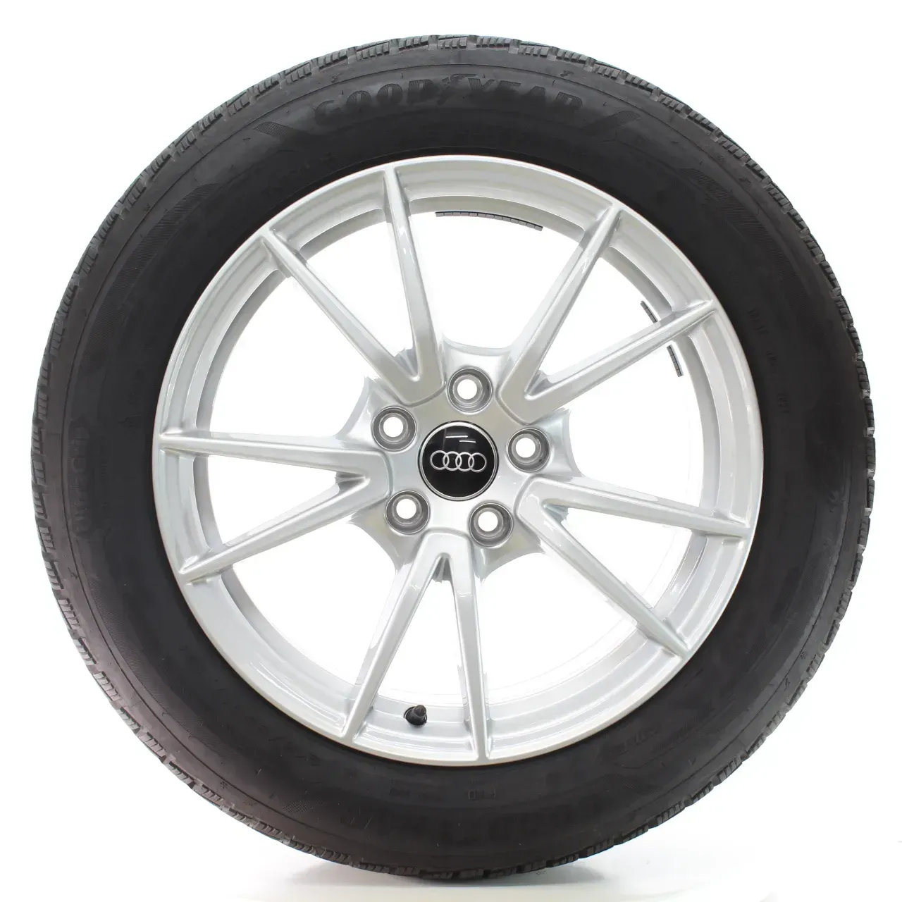 Audi A5 B10 FU Winterräder 5-Doppelspeichen Goodyear 215/55R17 DOT24 8B3601025A - Bild 1
