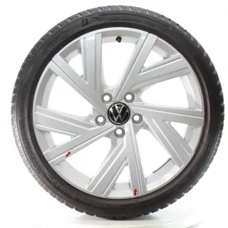 VW Golf VIII CD1 Winterrad Bergamo Bridgestone 225/40R18 92V 5H0601025M - Bild 3