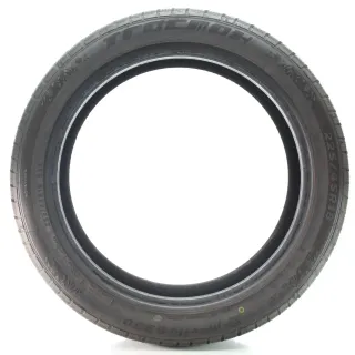 Winterreifen Tracmax X Privilo S-330 XL 225/45 R18 95V DOT25 - Bild 2