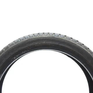 Winterreifen Yokohama BluEarth-Winter V905 XL 255/35 R19 96W DOT25 - Bild 5