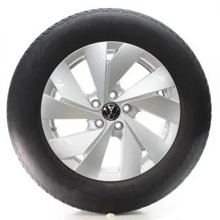 VW Tiguan CT1 Winterräder Belmont Vredestein 215/65R17 99H DOT25 571601025 - Bild 3