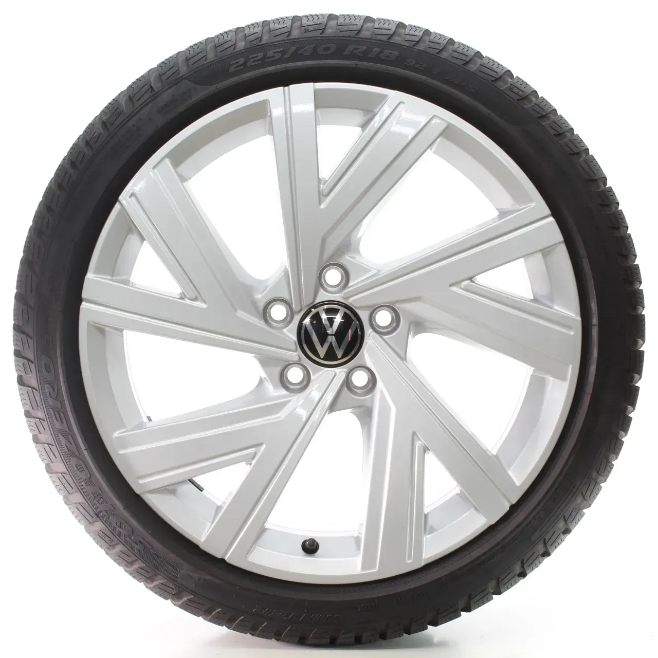 VW Golf 8 VIII CD1 Winterräder Bergamo Pirelli 225/40R18 DOT24 5H0601025AB - Bild 1