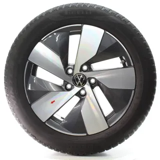 VW Passat B9 Variant CJ5 Winterräder Bologna Pirelli 215/55R17 DOT24 3J0601025K - Bild 3