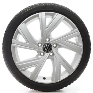 VW Golf 8 VIII CD1 Winterräder Bergamo Bridgestone 225/40R18 DOT25 5H0601025AB - Bild 2