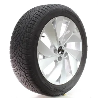 VW Golf VIII CD1 CG5 Winterräder Belmont Bridgestone 205/50R17 DOT25 5H0601025B - Bild 6