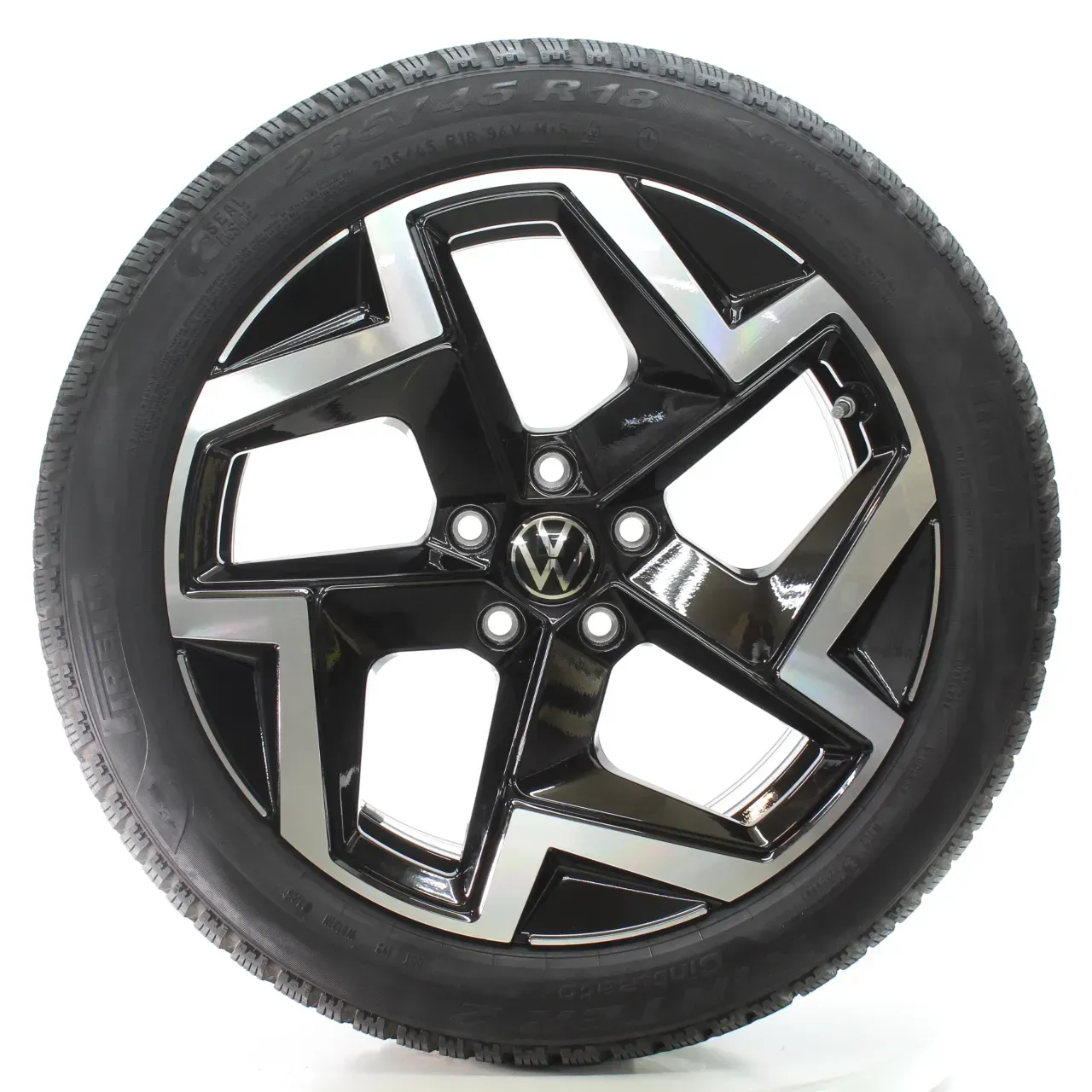 VW Passat B9 Variant CJ5 Winterräder Coventry Pirelli 235/45R18 DOT24 3J0601025M - Bild 1