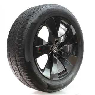 Skoda Enyaq iV 50 60 Winterräder Luter Pirelli 235/55R19 DOT25 101T 5LA601025CP - Bild 6