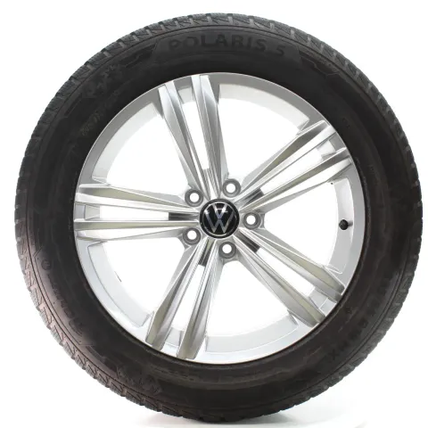 Background image for VW Tiguan II AD1 BJ2 Winterräder Sebring Barum 235/55R18 104H DOT24 5NA601025M