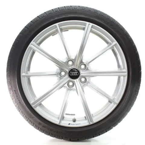 Background image for Audi RS4 RS5 8W B9 Winterräder 10-Speichen-Stern 235/40R19 DOT24 8W0601025CP