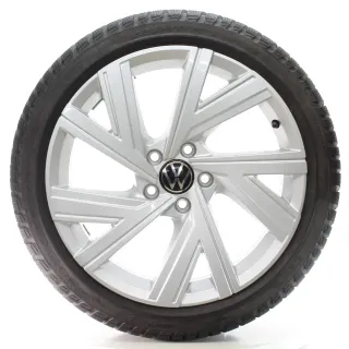 VW Golf 8 VIII GTI GTD R Winterräder Bergamo Pirelli 225/40R18 DOT24 5H0601025AB - Bild 3