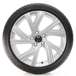 VW Golf VIII CD1 CG5 Winterräder Bergamo Pirelli 225/40R18 DOT25 5H0601025AB - Bild 4