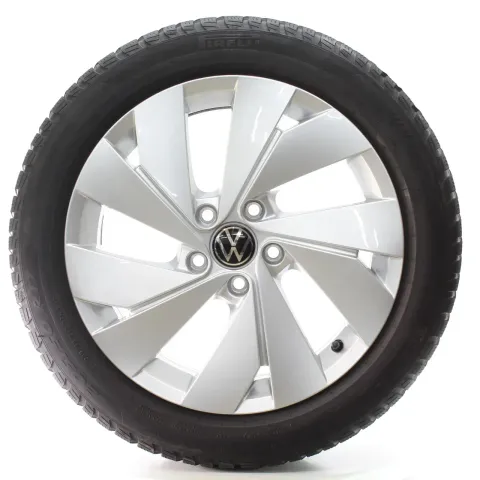 Background image for VW Golf VIII CD1 CG5 Winterräder Belmont Pirelli 205/50R17 93H DOT25 5H0601025B