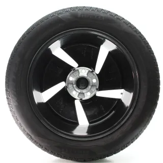 VW Passat B9 Variant CJ5 Winterräder Bologna Pirelli 215/55R17 DOT25 3J0601025K - Bild 5