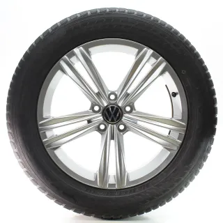 VW Tiguan II AD1 BJ Winterräder Sebring Yokohama 235/55R18 100V DOT24 5NA601025M - Bild 1