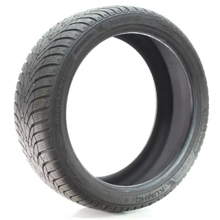 Winterreifen Kumho WinterCraft WP52+ XL 215/40R18 89V DOT25 - Bild 1