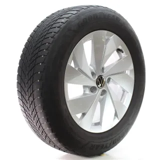 VW Tiguan CT1 Winterräder Belmont Goodyear 215/65R17 99H DOT25 571601025 - Bild 6
