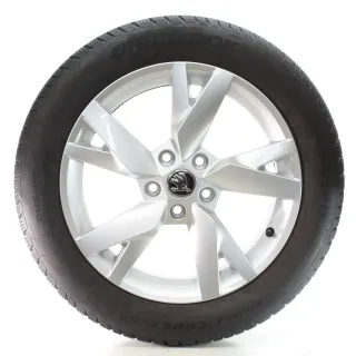 Skoda Octavia IV NX Winterräder Lyra Hankook 205/55R17 95V DOT25 5E3601025AC - Bild 4