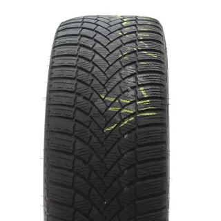 VW Golf 8 VIII CD1 Winterräder Bergamo Bridgestone 225/40R18 DOT23 5H0601025AB - Bild 7