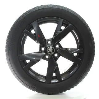 Skoda Octavia IV NX Winterräder Lyra Schwarz Bridgestone 205/55R17 5E3601025AE - Bild 2