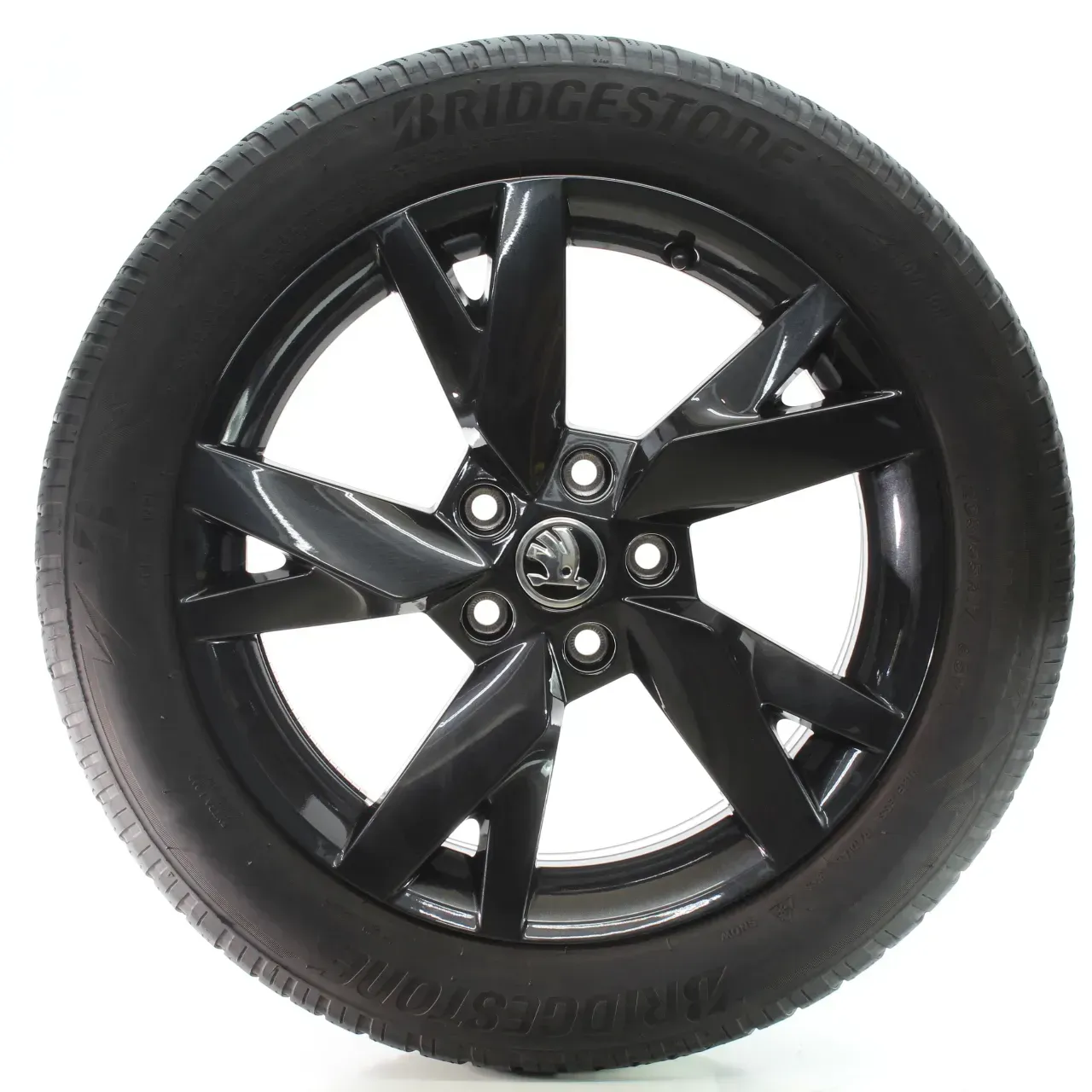 Skoda Octavia IV NX Winterräder Schwarz Lyra Bridgestone 205/55R17 5E3601025AE - Bild 1