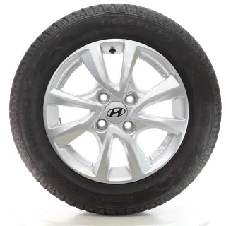 Hyundai i10 BA Winterräder 4-Doppelspeichen Kumho 175/65R14 82T DOT25 KBA50403 - Bild 2