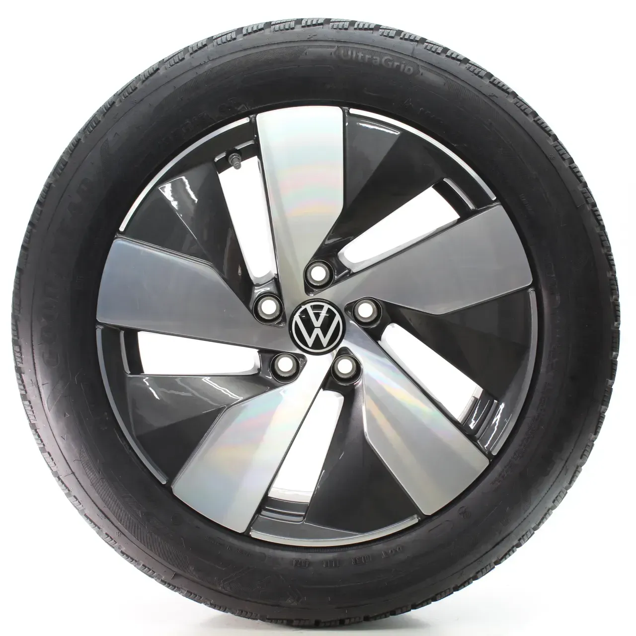 VW Passat B9 Variant CJ5 Winterräder Bologna Goodyear 215/55R17 DOT24 3J0601025K - Bild 1