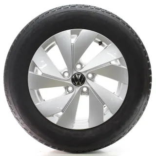 VW Passat B9 Variant CJ5 Winterräder Belmont Goodyear 215/60R16 DOT24 3J0601025 - Bild 3