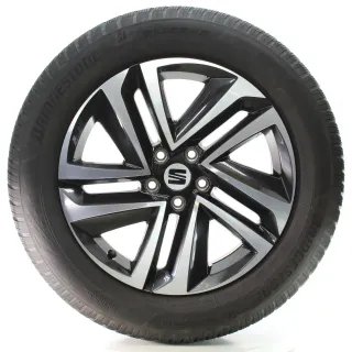 Seat Tarraco KN2 Winterräder 5-Doppelspeichen Schwarz 235/55R18 104H 5F0601025C - Bild 1