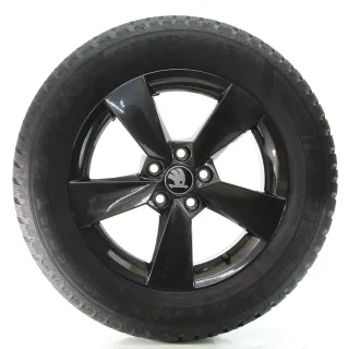 Skoda Fabia IV PJ Winterräder 5-Speichen Semperit 185/65R15 88T DOT25 6VA601025 - Bild 1